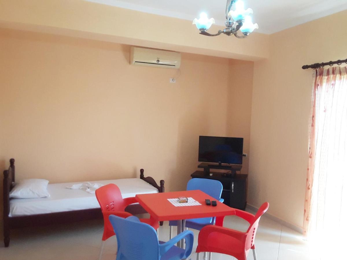 Vila Jakupi Apartment Sarandë Exterior foto